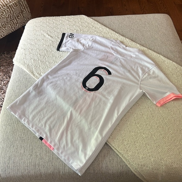 Nike Paris special edition soccer jersey - Picture 3 of 4